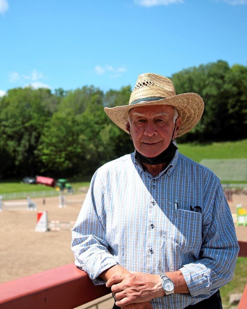 Félicitations à Roger Deslauriers, lauréat de l&rsquo; « Hommage de la soirée des Aramis »